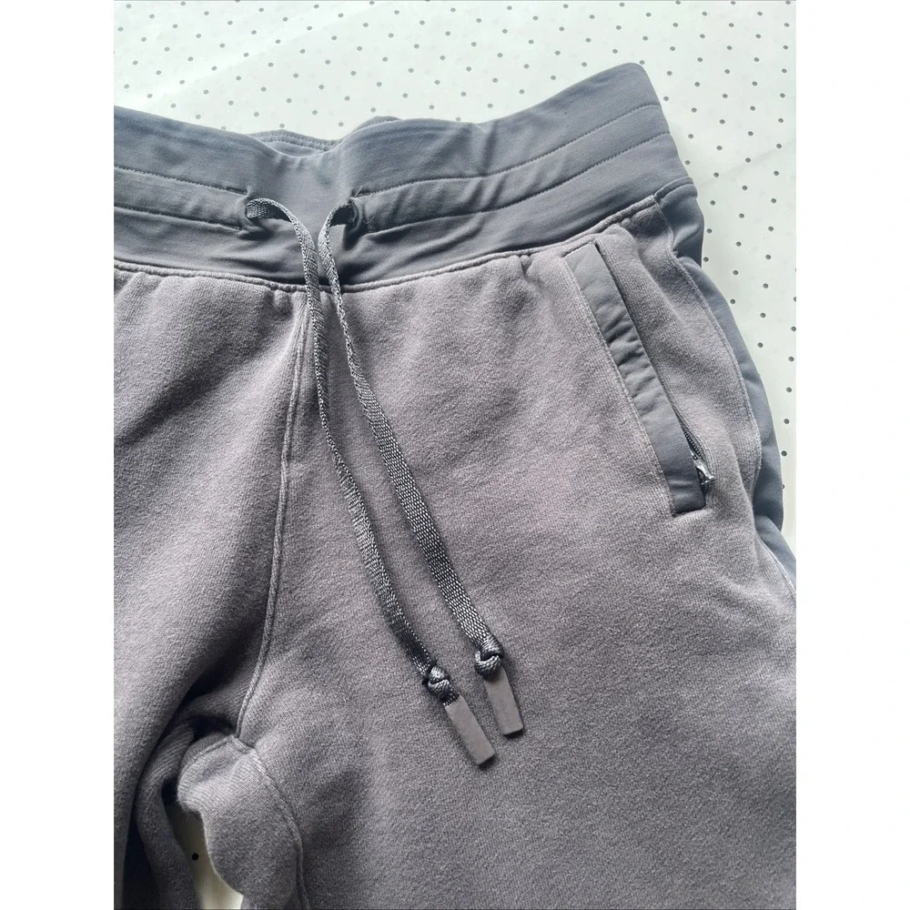 Lululemon Scuba Jogger Gray Fleece Lined Sweatpants Women's 4 Zip Pocket